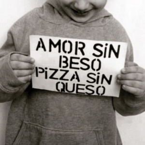 Amor sin Beso Poca Boca